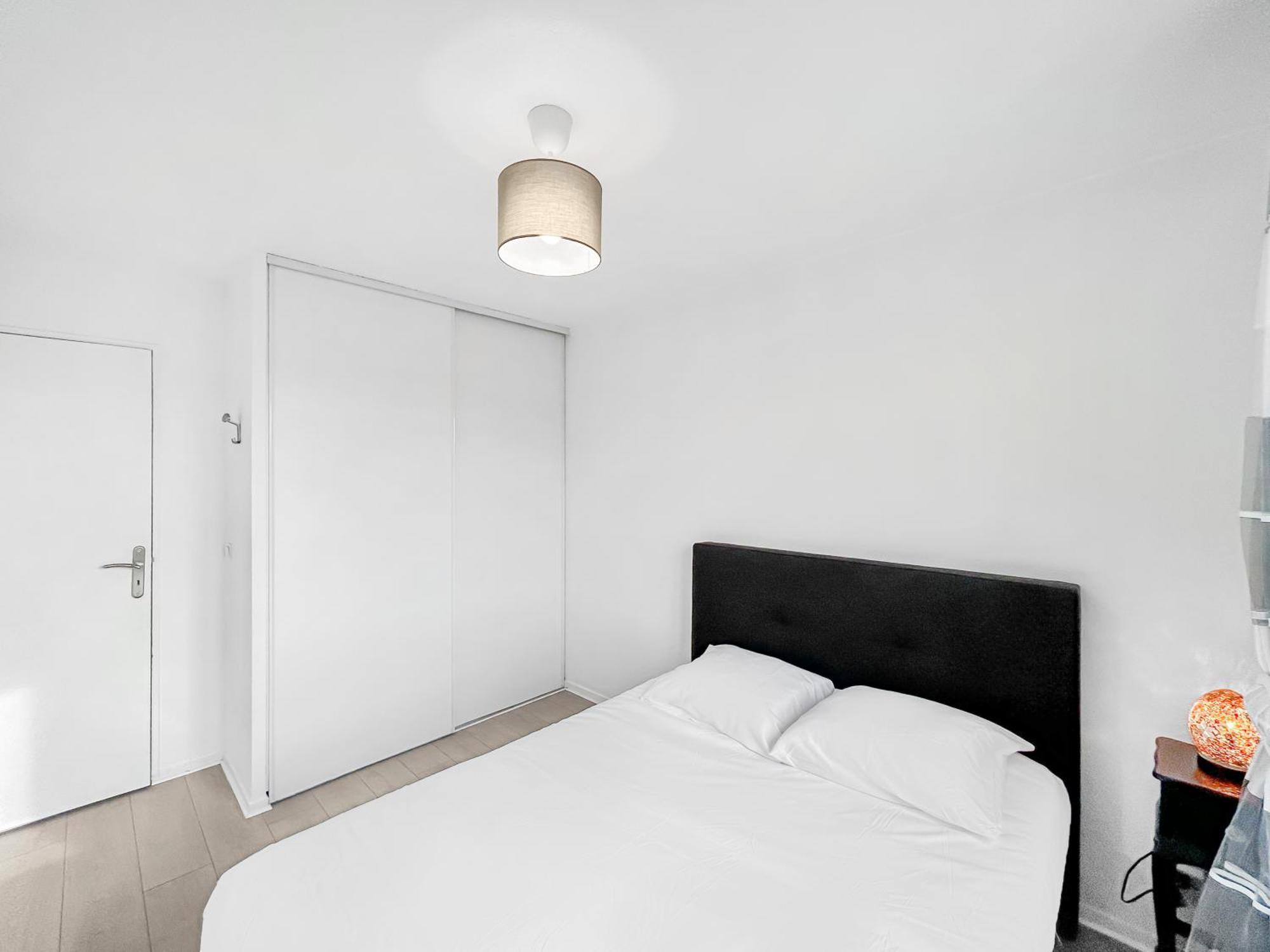 Escale Affaires Dugny-Bourget Apartment ภายนอก รูปภาพ