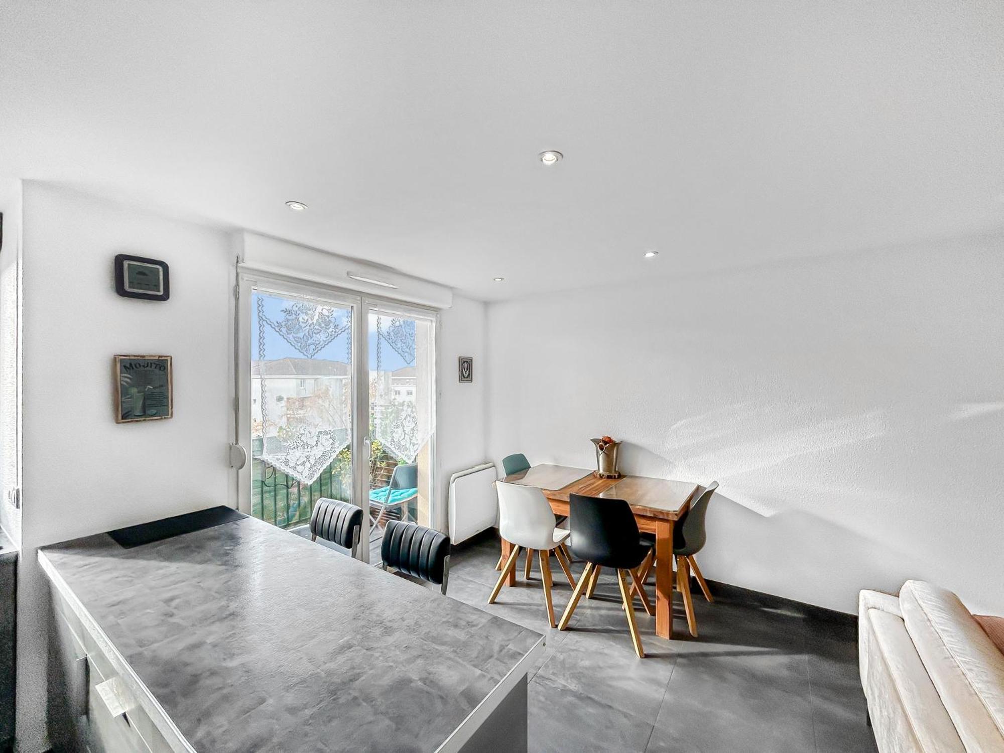 Escale Affaires Dugny-Bourget Apartment ภายนอก รูปภาพ