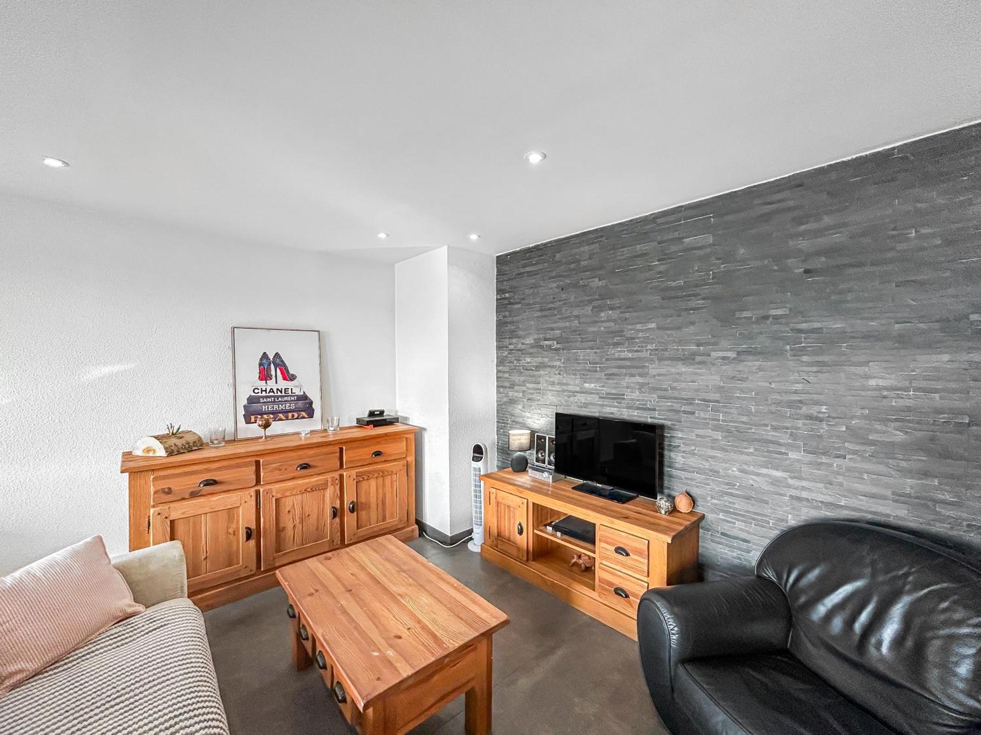 Escale Affaires Dugny-Bourget Apartment ภายนอก รูปภาพ